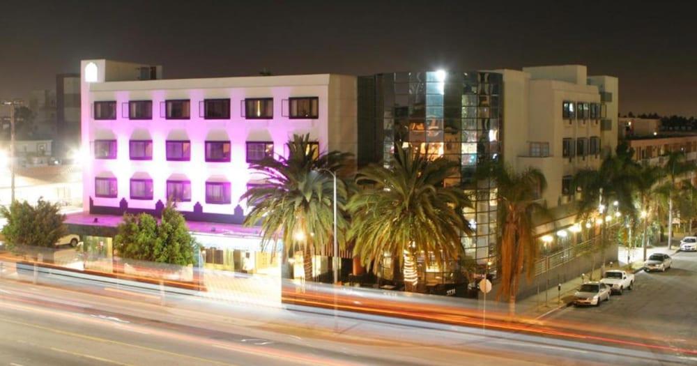 Garden Hotel&resort 3* Los Angeles