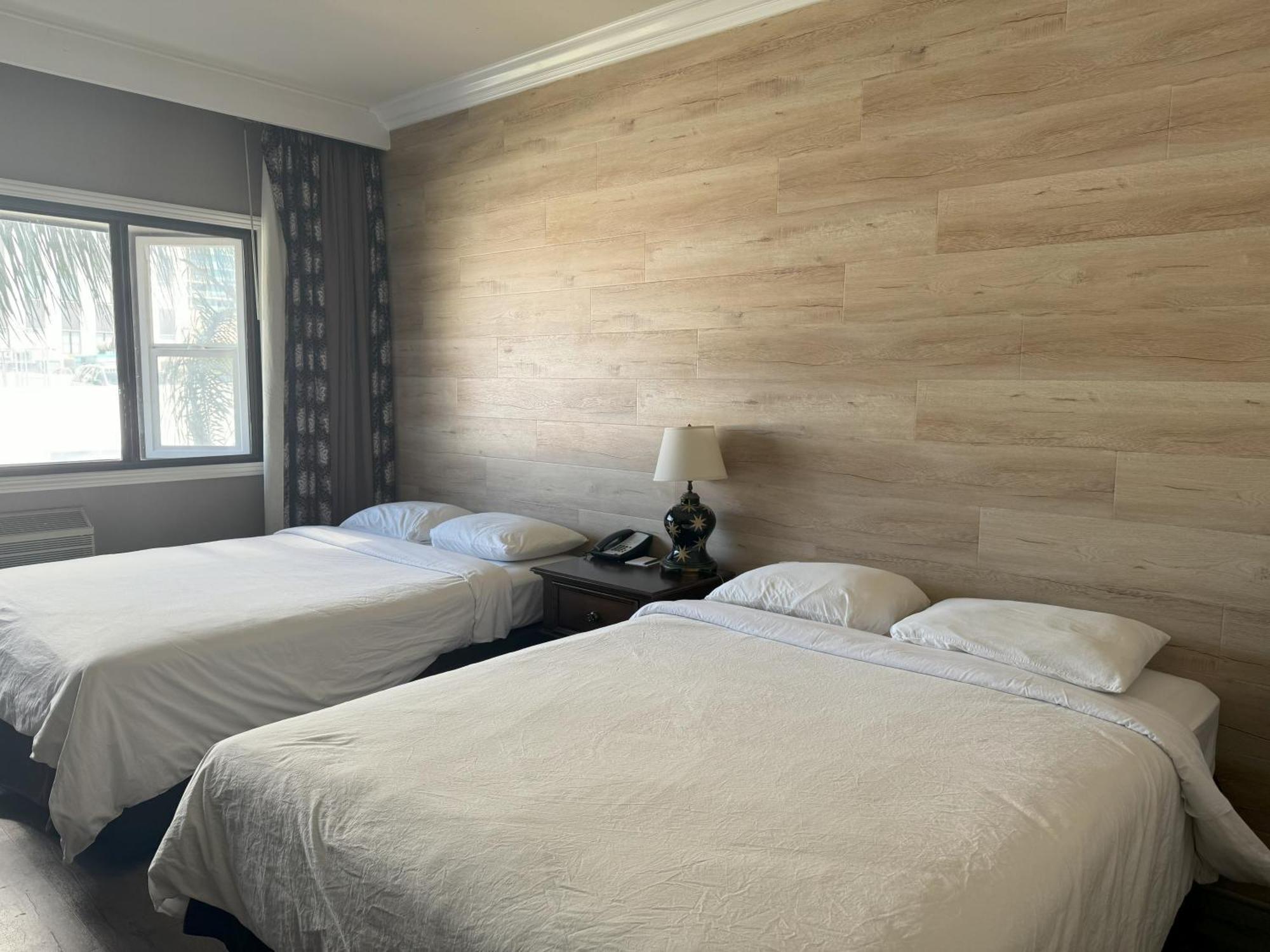 Garden Hotel&resort 3* Los Angeles