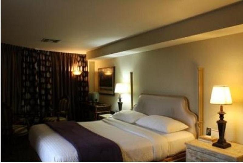 Garden Hotel&resort 3* Los Angeles